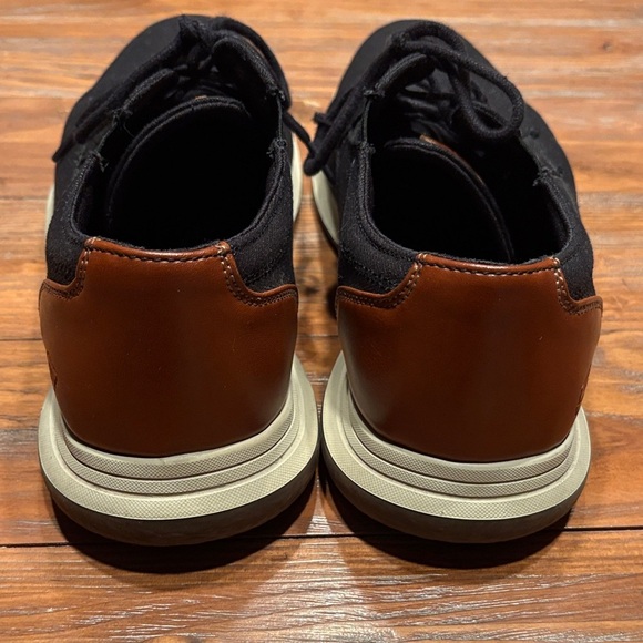 Skechers Street Dress Collection – Men’s 9 – Black Air Cooled Memory Foam - Picture 3 of 8